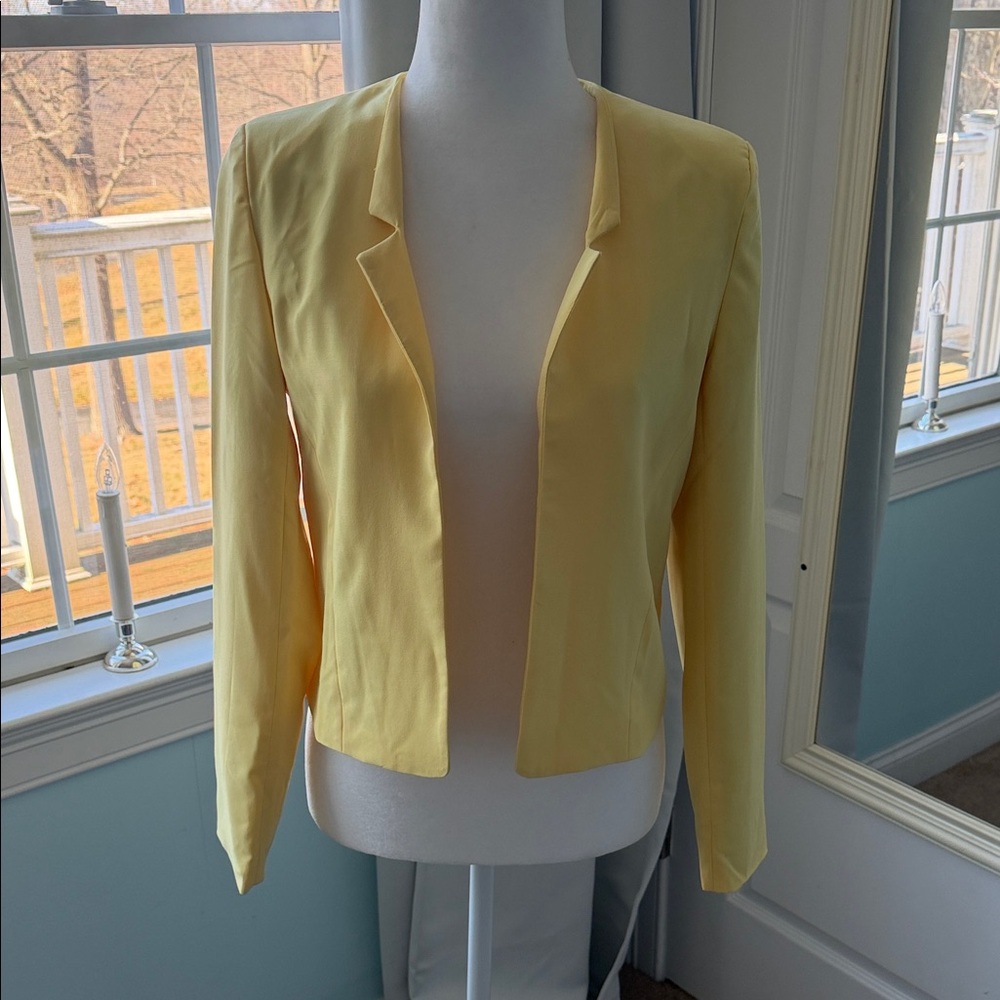 HAODUOYI Light Yellow Women's Blazer